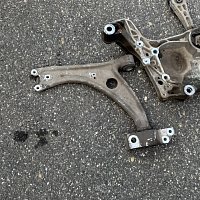 3C0 407 151 G  levé RAMENO  VW Sharan 7N přední náprava  Alhambra 7N0 - 3