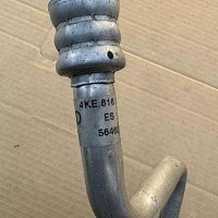 Audi E-Tron potrubí chladiva 4KE816743K - 4