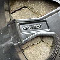 hliníkový disk Canyon pro VW Caddy 2K 6Jx17 ET50 2K5 601025F nový - 5