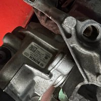 04L 130 755 E / Bosch 0 445 010 538 Vysokotlaké čerpadlo Orig.  Audi Seat Škoda VW 2.0 TDI - 5