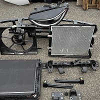 VW ID.3 10A 805 563 E nosic zamku Kapoty přední čelo - 7
