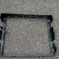 VW ID.3  Clona chladice + 1EA 122 135 H Roletka  Servomotor pro roletu chladiče - 11