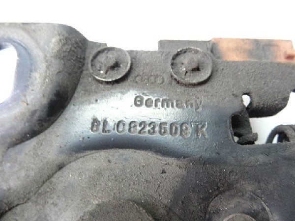 8L0 823 509K Zámek přední kapoty   AUDI A3 8L 1998 -200 - 2