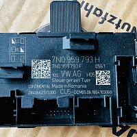 VW Sharan MK2 2010-2021 Řídicí jednotka předních dveří pravá 7N0959793H  / 7N0 959 793 F - 2