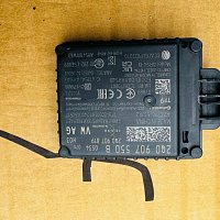 658 853 655 A Krytka  ZD4 satenove cerna KRYT radaru do masky Škoda Kamiq 2024 face - 2