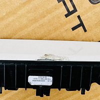 KLIKA zadní dveře páté  zadní dveře VW 7E0927235 pro T6 T7 Bus Multivan Caddy 5 V - 4