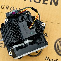 OE zadní kamera pro VW T-Roc A11 2GA  ZNAK LOGO ZADNÍ DVEŘE - 4