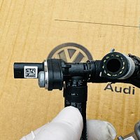 obal filtru paliva VW TIGUAN 2 II 5NA 5Q0 127400S .  5Q0 127 399 GE .5Q0 127 242 C - 8