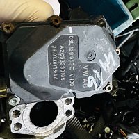 03L 128 063 E V100 VDO A2C53338105  Škrící klapka VW AUDI Těleso hrdlo sání - 2