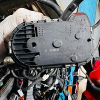 škrtíci klapka AUDI A4 B6 2.0 06B133062H BOSCH  0280750088 - 2