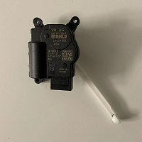 1K0 907 511 Q motor nastavovaci  V68 Náhrada 2Q0 907 511 E - 2