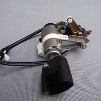 1U0 837 167 F  Vložka zámku s klíči a pouzdrem + 1 klíč dveř řidič - 9