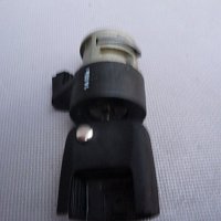 3B0 905 855 G  vlozka zamku pro spinaci skrinku se snimaci civkou + KLÍČ - 3