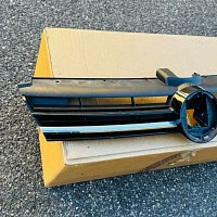 5G0 853 653 Q   maska ​​​​chladiče GOLF 7 VII - 2