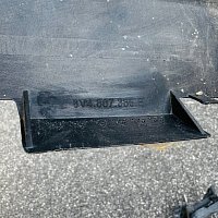 Držák zadního nárazníku 8V4 807385E * Audi A3 Sportback 2020 * - 5