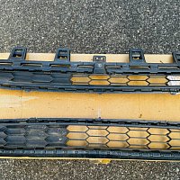 Originální mřížka předního nárazníku VW Up 1S Facelift 1S0853677F - 4