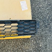 Mřížka nárazníku střed Fabia 3 III facelift 6V0853677G - 5