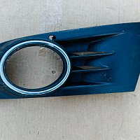 5K0 853 665   /  ZSB  5K0 584 661 CHROM RÁMEČEK  MŘÍŽKA přední nárazník pro mlhovku   VW GOLF  5 V VI 2009-2012 5K0853665 Levý - 3