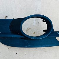 Mřížka předního pravá nárazníku 8P3807682A Audi A3 8P rok výroby 2004 - 2