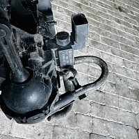 Sací potrubí pro benzín Audi A5 8T 8F 2013 06B133185M - 4