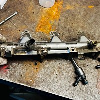 rozdelovac paliva AUDI A4 B8 A5 CDN  06J133317J + 06J 906 051 B cidlo tlaku - 5