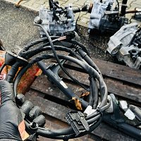 tažné zařízení VW Tiguan II AD1 AHK elektricky otočné výklopné originál VAG   WESTFALIA  - TYP 322 077 - 7