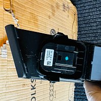 VW PASSAT Variant B7 365 Spínač stahování oken Přední Levý 3AB857857A  ŘIDIČ PRO 4 OKNA - 4