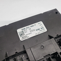 5Q0 937 086 P Modul komfort BOSCH F005V01455 BCM MQB Škoda Octavia 3 - 2