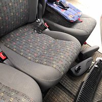 7M3 883 013 CG RKA Sedadlo kompletní s opěrkou zad, opěrkou hlavy a integro- vanou dětskou sedačkou antracitova - 6