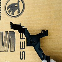 držák plast  PRO AUDI A6 4G C7 2010-2014 ZADNÍ SVĚTLO 4G9 945 096 - 2