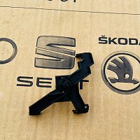 držák plast pro zadní světlo   PRO AUDI A6 4G C7 2010-2014 ZADNÍ SVĚTL - 3