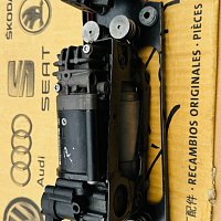 443 020 164 1 : BMW 37206794465 02 Kompresor vzduchového odpružení +Ventilový blok  BMW 5 Gran Turismo - 9