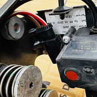 443 020 164 1 : BMW 37206794465 02 Kompresor vzduchového odpružení +Ventilový blok  BMW 5 Gran Turismo - 13