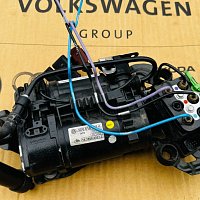 Blok ventilů pro vzduchové odpružení VW Phaeton 3D Bentley Continental GT audi A8 - 7