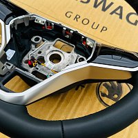 NOVÝ kožený volant Volkswagen VW Golf 8 T-Roc TOUAREG CR7 PASSAT Sportovní zkosený tříramený VYHŘÍVANÝ - 2