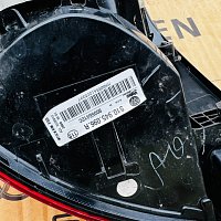 Nosič žárovek pro  Volkswagen Golf Sportsvan 2016 Pravé zadní světlo 510945096R - 4