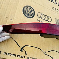 4M0 945 096 Svítilna zadní skupinová zarovka vpravo Audi Q7 2025 - 3