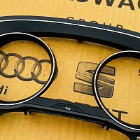 CHROM RÁMEČEK ČERNÝ LAK  VW Passat B8 3G Kryt, rámeček tachometru, přístrojová deska 3G1858366A - 3