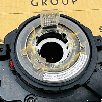 kroužek airbag  hodinová pružina s elektronikou sloupku řízení audi  A6 A7 4G0 - 5