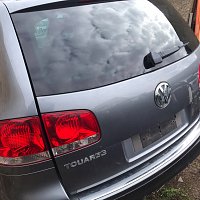 7L6 827 025 AS Víko zadní  Zadní dveře víko kufru páté VW Touareg V10 TDI 7L - 3