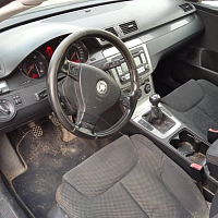 3C1 857 285 E  Schránka odkládací s uchycením - 2