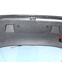 3C9 867 605 G  Obložení pátých dveří dolni   05/08-10/09 9B9 satenove cerna - 3