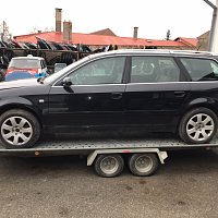 4B9 853 703 A  2ZZ lista strechy ozdobna chromovy LEVÝ BOK AVANT - 3