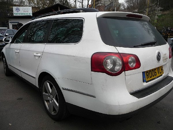 VW PASSAT B6 3C0 2006 Variant BXE - náhradní díly  - 3