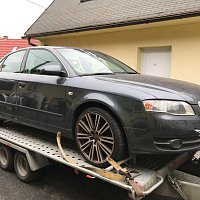 8E1 857 124    6PS Víko odkládací přihrádky  ČERNÁ BARVA SOUL   8E1 857 035 M Přihrádka odkládací - 3