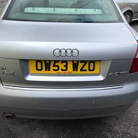 8E5 807 301 H  Kryt nárazníku pro vozy s parkovacím asistentem   05/03-12/04 GRU zakladovane - 2