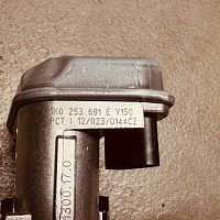 VW PASSAT 2013-2015.  1K0253691E Škrtící klapka. 1K0 253 691 E V150 - 8