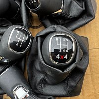 Řadící páka 6° NÁPIS LOGO 4X4  Škoda Octavia 3 - 3