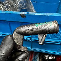 KOLENO Volkswagen Transporter - Caravelle T5 2008 Hadice chladicí kapaliny - 2