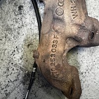 VW Touareg 7L 070253033F výfukové svody 2.5L TDI - 2